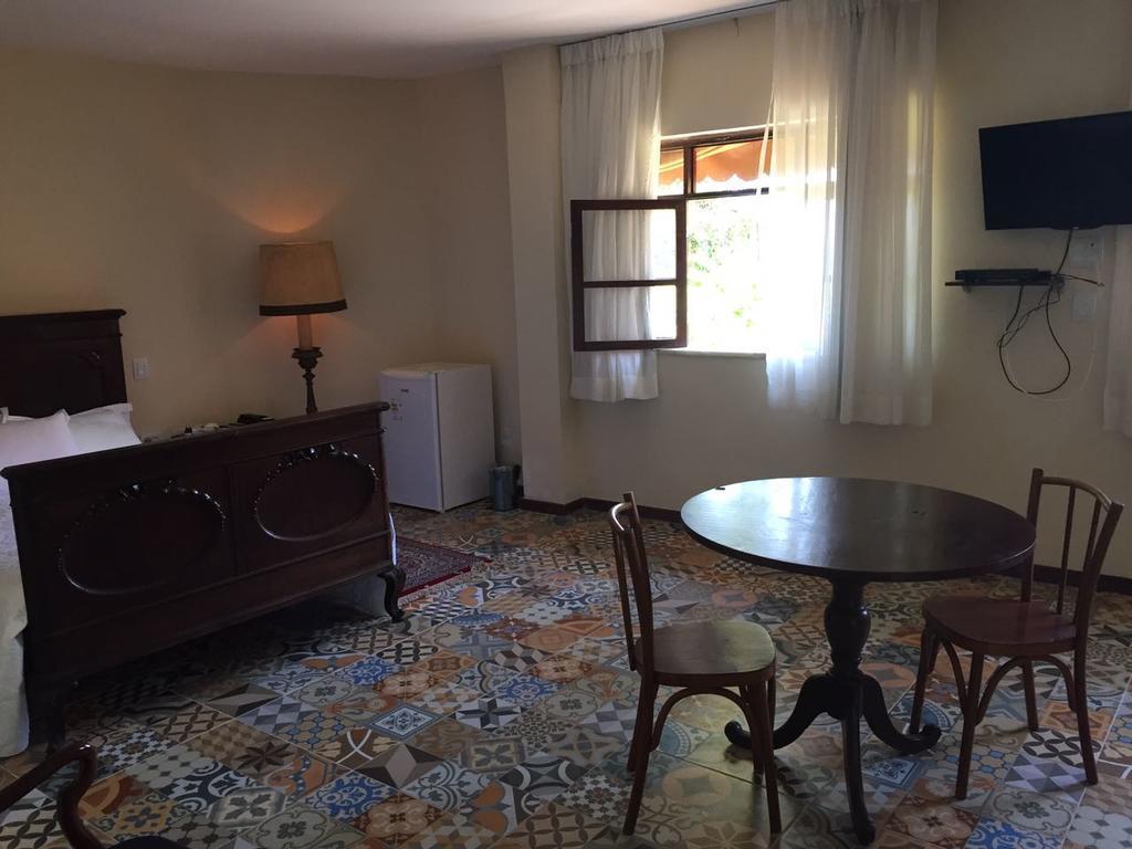 Santo Castelo All Suites *